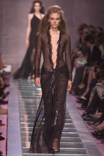 Look 54